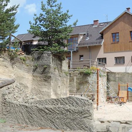 Ubytovaci Hostinec Na Skalach Budislav  Exteriör bild